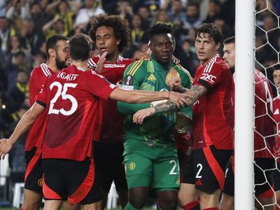 5 Pemain yang Perlu MU Depak Menurut Nicky Butt