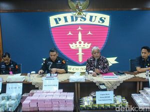 Rupa Uang Rp 920 M dan Emas 51 Kg yang Disita dari Zarof Eks Pejabat MA