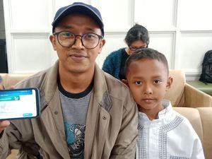Zaenal Andalkan Program JKN untuk Pengobatan Mata Sang Putra