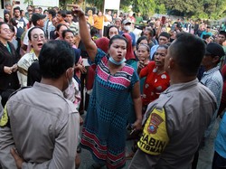 Warga Tolak 153 Imigran Rohingya yang Mendarat di Deli Serdang