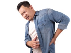 Nyeri Menjalar Ternyata Saraf Kejepit? Lamina Punya Solusinya!