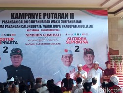Koster Janji Restorasi Pura Beji Sangsit Jika Menang Pilgub Bali