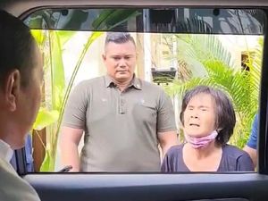 Jokowi Unggah Momen Dicegat Warga yang Ngadu soal Ganti Rugi Lahan Jokowi Unggah Momen Dicegat Warga yang Ngadu soal Ganti Rugi Lahan