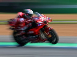 Video Bastianini Juara Sprint Race MotoGP Thailand, Martin-Bagnaia Sengit