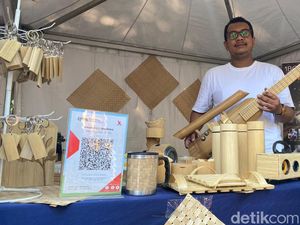 Kesuksesan Virage Awie, Terbangkan Kerajinan Bambu ke Pasar Dunia Kesuksesan Virage Awie, Terbangkan Kerajinan Bambu ke Pasar Dunia