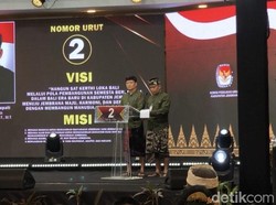 Bang-Ipat Tak Mau Ditemani Protokol Saat Serap Aspirasi Warga