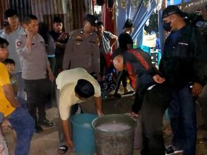 Polisi Sita 100 Liter Miras Dipersiapkan untuk Resepsi Pernikahan di Makassar