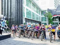 Ratusan ASN Lamongan Gowes Peringati HUT Korpri