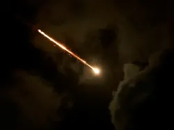 Iran Menembakkan Rudal Balistik ke Pangkalan AS-Inggris di Diego Garcia