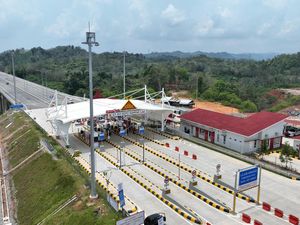 Pangkas Jarak ke Sumbar, Tol Pekanbaru-Koto Kampar Laris Manis