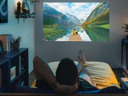 Viewsonic M1X, Proyektor Portabel dengan 3 in 1 Smart Stand