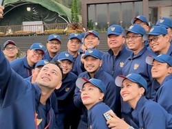 Hari Terakhir Retreat, Anggota Kabinet Merah Putih Ikuti Senam Pagi