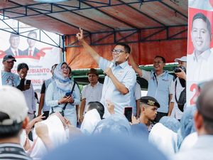 Andra Soni Janji ke Warga Serang Bakal Hapus Pungli Tenaga Kerja