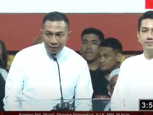 Video Dharma-Kun Ingin Buat Aplikasi Ojol Jika Menang: Pengemudi Dapat BPJS Video Dharma-Kun Ingin Buat Aplikasi Ojol Jika Menang: Pengemudi Dapat BPJS