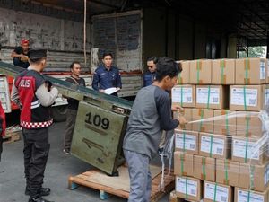 6.548.480 Surat Suara Pilkada Sumsel Tiba, Sortir-Lipat Awal November 6.548.480 Surat Suara Pilkada Sumsel Tiba, Sortir-Lipat Awal November