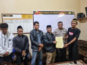 Dua Kelompok Pesilat yang Bentrok di Probolinggo Sepakat Berdamai Dua Kelompok Pesilat yang Bentrok di Probolinggo Sepakat Berdamai