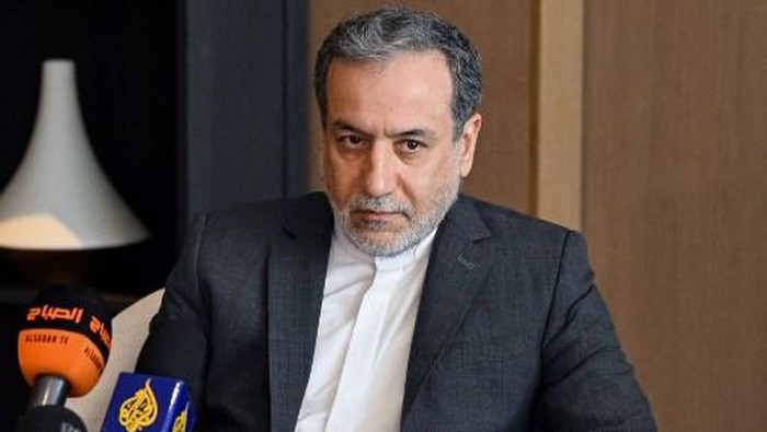 Iranian Foreign Minister Abbas Araghchi addresses a press conference in Kuwait City on October 22, 2024. (Photo by Yasser Al-Zayyat / AFP)