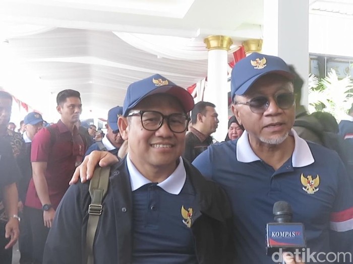 Menko Bidang Pemberdayaan Masyarakat Muhaimin Iskandar dan Menko Bidang Pangan Zulkifli Hasan dikala dijumpai di Concordia Lounge Terminal A Bandara Internasional Adisucipto Yogyakarta, Minggu (27/10/2024).
