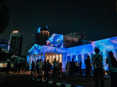 Cantiknya Museum Nasional Kala Malam Hari