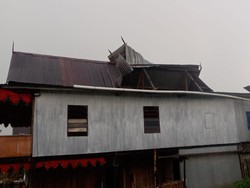 Rumah-Masjid Rusak Diterjang Angin Kencang di Maros Jadi 35 Unit