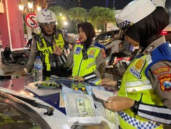 Ribuan Pemotor di Surabaya Kena Tilang Selama Operasi Zebra Semeru 2024
