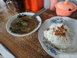 Puas! Makan Soto Sapi Pak Made Rp 20 Ribu di Denpasar