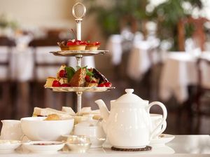 Tiktoker! Ada Voucher Gratis Afternoon Tea dan Dinner di Hotel Bintang 5