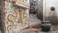 Arkeolog Temukan Rumah dengan Lukisan Mitologi di Pompeii, Ini Potretnya