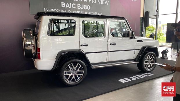 PT JIO Distribusi Indonesia, agen pemegang merek BAIC mengenalkan SUV BJ80 di Indonesia. Meskipun harganya belum diungkap, namun kisaran harga jip ini di bawah Rp1,5 miliar.