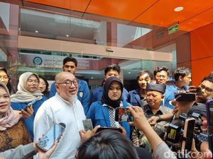 Fakta Diksi Kasar di Ranah Akademis Bikin 3 Pengurus BEM FISIP Unair Dibekukan Fakta Diksi Kasar di Ranah Akademis Bikin 3 Pengurus BEM FISIP Unair Dibekukan