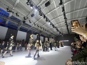 Industri Fashion Sumbang Cuan Ekspor yang Signifikan buat Ekraf Industri Fashion Sumbang Cuan Ekspor yang Signifikan buat Ekraf