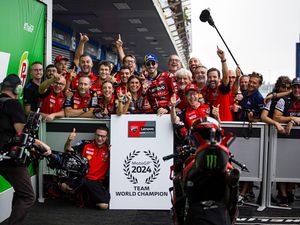 Kalahkan Pramac Racing, Ducati Jadi Juara Dunia Tim MotoGP Kalahkan Pramac Racing, Ducati Jadi Juara Dunia Tim MotoGP