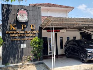KPU Bantul Umumkan Laporan Penerimaan Dana Kampanye, Ada Paslon Masih Rp 0 KPU Bantul Umumkan Laporan Penerimaan Dana Kampanye, Ada Paslon Masih Rp 0