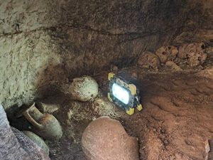 Makam Kuno dalam Proyek Saluran Air Minum Ungkap Kisah Kaum Korban Genosida Makam Kuno dalam Proyek Saluran Air Minum Ungkap Kisah Kaum Korban Genosida