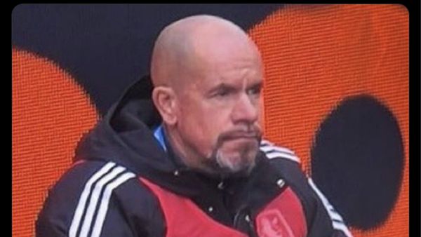 Meme MU Makin Terpuruk, Tetap Pertahankan Erik ten Hag?