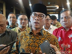 Mendes Yandri soal Arahan Pakai Mobil Maung: Kita Ikut Perintah Presiden