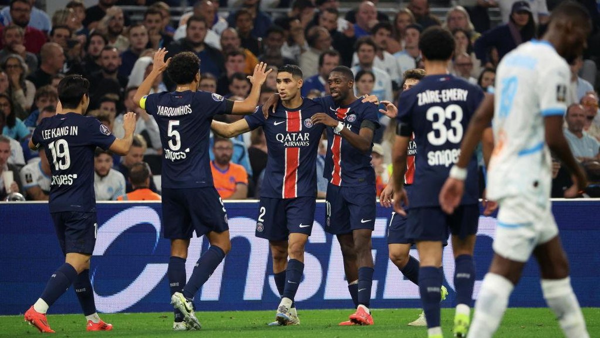 PSG mengalahkan Marseille 3-0. Foto: Getty Images/Xavier Laine