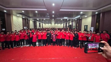 Risma, Sang Juru Kunci Jalan Kemajuan Jawa Timur