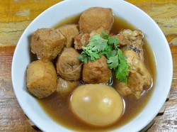 Resep Ayam dan Tahu Goreng Masak Kecap, Legit Gurih Untuk Lauk Bekal