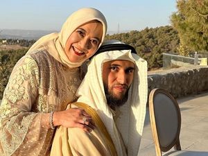 Sabda Ahessa Tinggal Terpisah dari Istri Setelah Nikah di Yordania Sabda Ahessa Tinggal Terpisah dari Istri Setelah Nikah di Yordania