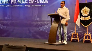 Budi Karya: Perlu Usaha Meredam Perubahan Iklim dengan Transisi Energi