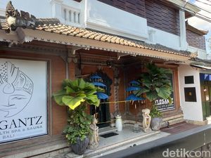 Penggerebekan Spa Plus-plus Sesama Jenis-Bule Ditikam Saat Live TikTok di Bali Penggerebekan Spa Plus-plus Sesama Jenis-Bule Ditikam Saat Live TikTok di Bali