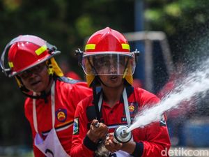 4 Mei Diperingati Hari Pemadam Kebakaran Internasional, Ini Asal-Usulnya 4 Mei Diperingati Hari Pemadam Kebakaran Internasional, Ini Asal-Usulnya