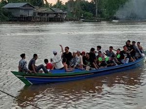 Tragis Perahu Rombongan Santri Banjar Tenggelam hingga 1 Tewas-2 Hilang Tragis Perahu Rombongan Santri Banjar Tenggelam hingga 1 Tewas-2 Hilang