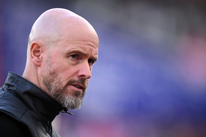 Erik ten Hag LONDON, ENGLAND - OCTOBER 27: Erik ten Hag, Manager of Manchester United during the Premier League match between West Ham United FC and Manchester United FC at London Stadium on October 27, 2024 in London, England. (Photo by Justin Setterfield/Getty Images)