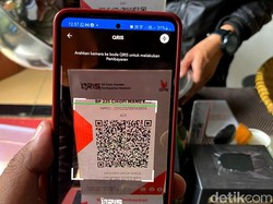Pembayaran QRIS Kena PPN 12%, Pakar Unair: Masyarakat Bakal Kembali Pakai Tunai