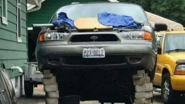 6 Cara Absurd untuk Hadapi Sejumlah Masalah Hidup