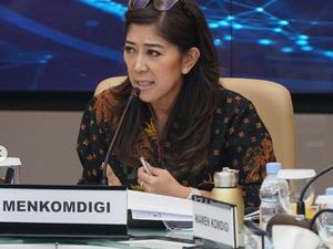 Menteri Meutya Buka-bukaan Status Pegawai Komdigi Tersangka Judi Online Menteri Meutya Buka-bukaan Status Pegawai Komdigi Tersangka Judi Online