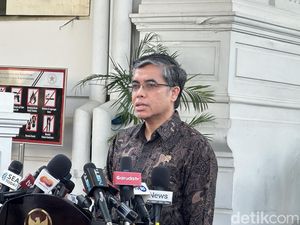 Menaker Ungkap Hasil Pertemuan dengan Prabowo soal Nasib Upah Buruh Menaker Ungkap Hasil Pertemuan dengan Prabowo soal Nasib Upah Buruh
