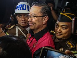 Tom Lembong Tulis Pesan dari Balik Penjara: Saya Terus Mencintai Indonesia